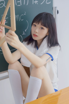 公园里的老年镖客视频人生
